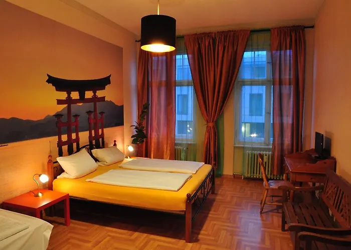 Charlotten Apartments am Ku\'damm